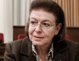 Μενδώνη στα Παραπολιτικά 90,1: Η πανδημία δεν μας οδηγεί σε ένα απολιτιστικό καλοκαίρι θα γίνουν παραστάσεις