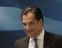Γεωργιάδης: Δεν αποκλείεται νέα παρέμβαση στον τουρισμό και την εστίαση