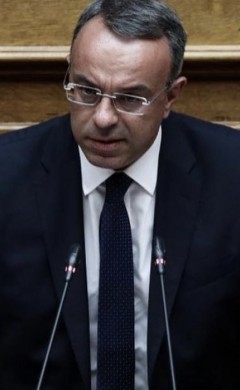 Σταϊκούρας στα Παραπολιτικά 90,1: Επιπλέον 3 δισ. ευρώ στον προϋπολογισμό για τους πληγέντες από την πανδημία