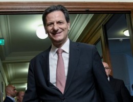 Σκυλακάκης στα Παραπολιτικά 90,1: Απολύτως ικανοποιητικά τα διαθέσιμα στα κρατικά ταμεία