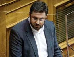 Ζαχαριάδης στα Παραπολιτικά 90,1: Ο Μητσοτάκης και η Μενδώνη δεν γνώριζαν την σκοτεινή πλευρά του Λιγνάδη