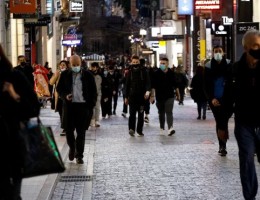 Βασιλακόπουλος στα Παραπολιτικά 90,1 για άνοιγμα λιανεμπορίου: Αν δεν εμβολιάσουμε την Ελλάδα θα πρέπει να λειτουργούμε με λογική