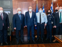 Η Ελληνική Αστυνομία πρωτοστατεί στην ανακύκλωση και επιβραβεύεται
