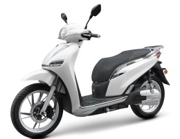 DAYTONA BEST ELECTRIC IRIS e 125 Η πρακτικότητα στην κορυφή