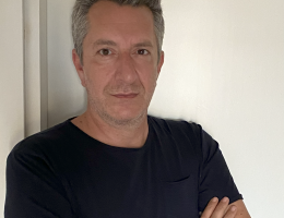 ΚΩΝΣΤΑΝΤΙΝΟΣ ΛΑΒΙΘΗΣ: ΔΕΥΤΕΡΑ ΩΣ ΚΑΙ ΠΑΡΑΣΚΕΥΗ ΕΝΝΕΑ ΩΣ ΔΩΔΕΚΑ ΤΟ ΒΡΑΔΥ
