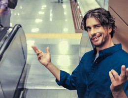 Η δεύτερη διαφημιστική ταινία του Ομίλου AKTOR υπενθυμίζει πώς τα μεγάλα έργα αλλάζουν τη ζωή μας